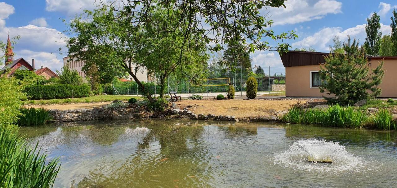 Penzion a hospůdka U Anny Nové Sedlo Exteriér fotografie